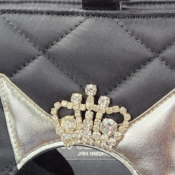 **Limited edition, dog carrier Brighton My Flat In London. Perfect Like New - Picture 14 of 15